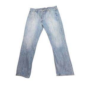 Levi's 501 Men's Light Wash Jeans, 36x30, Pre-Owned.